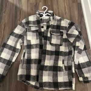 Checkered fleece
